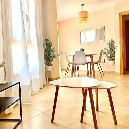Ideal Apartamento - กวาดาเลสต์ ภายนอก รูปภาพ