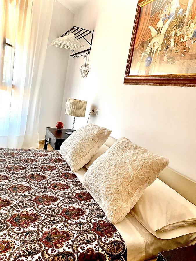 Ideal Apartamento - กวาดาเลสต์ ภายนอก รูปภาพ
