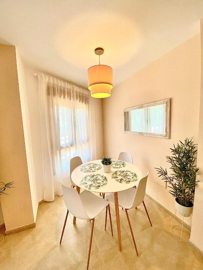 Ideal Apartamento - กวาดาเลสต์ ภายนอก รูปภาพ